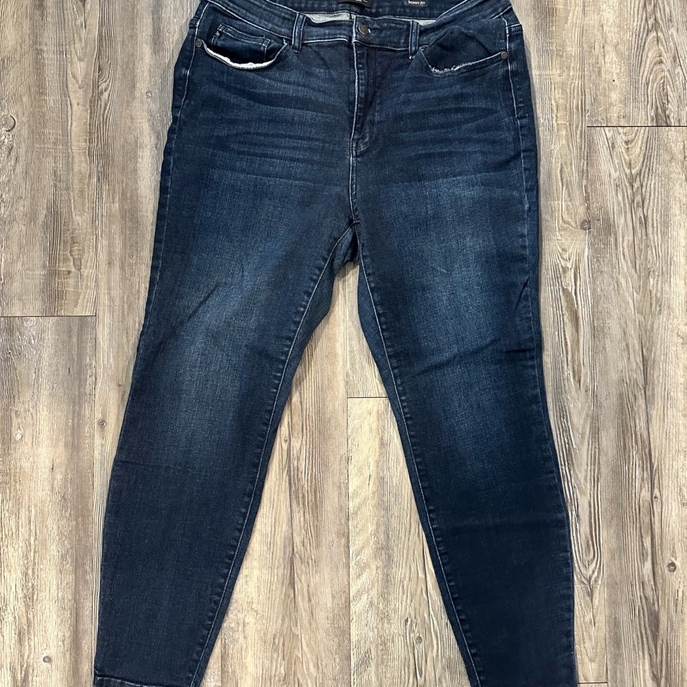 Judy Blue Dark Wash Skinny Jeans